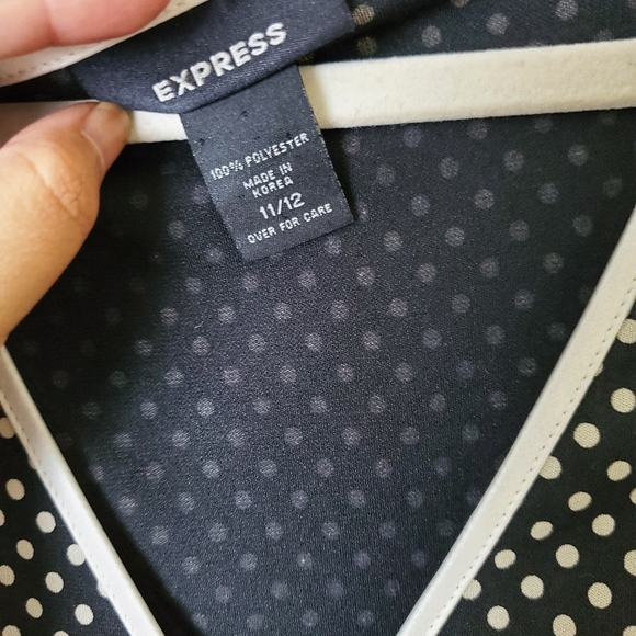 Express Polka Dot design flowy dress - Picture 5 of 7